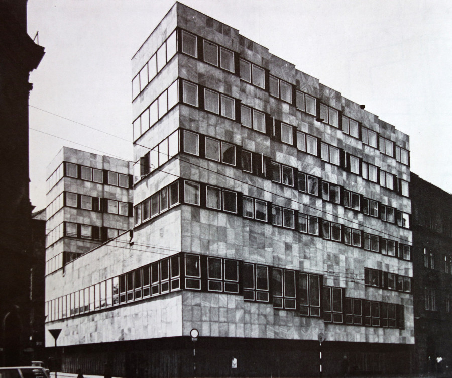 Milton House (ex District Building of the Socialist Party)